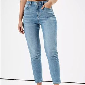 American Eagle Mom Jeans